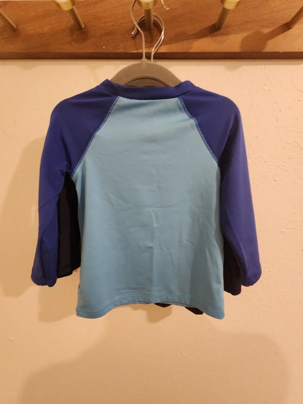 2t Long Sleeve Rashguard Navy, Royal Blue, Light Blue Cat & Jack Carters Lot